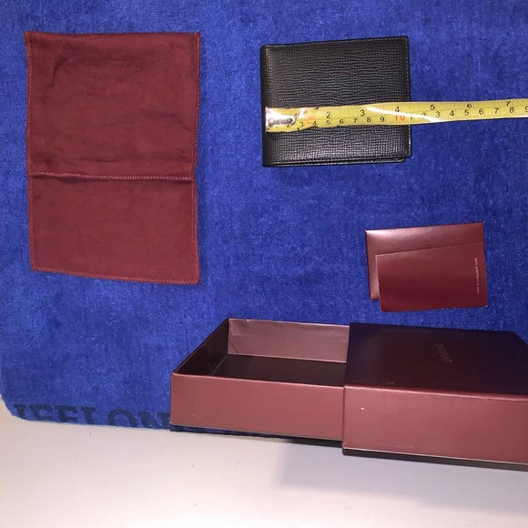 Davidoff Bifold Credit Card Holder/Wallet in Black Leather - Picture 7 of 12